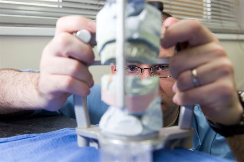 Dental Bridges1